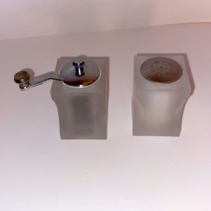 Cooks Club frosted Lucite salt and pepper shakers square pepper mill and salt